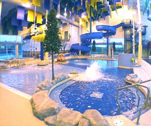 oasis leisure centre winnipeg mb totally hayward pool builder swimming pool companies 300x250 115715 99 left Swimming Pool Companies