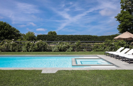 Sparkling Pools